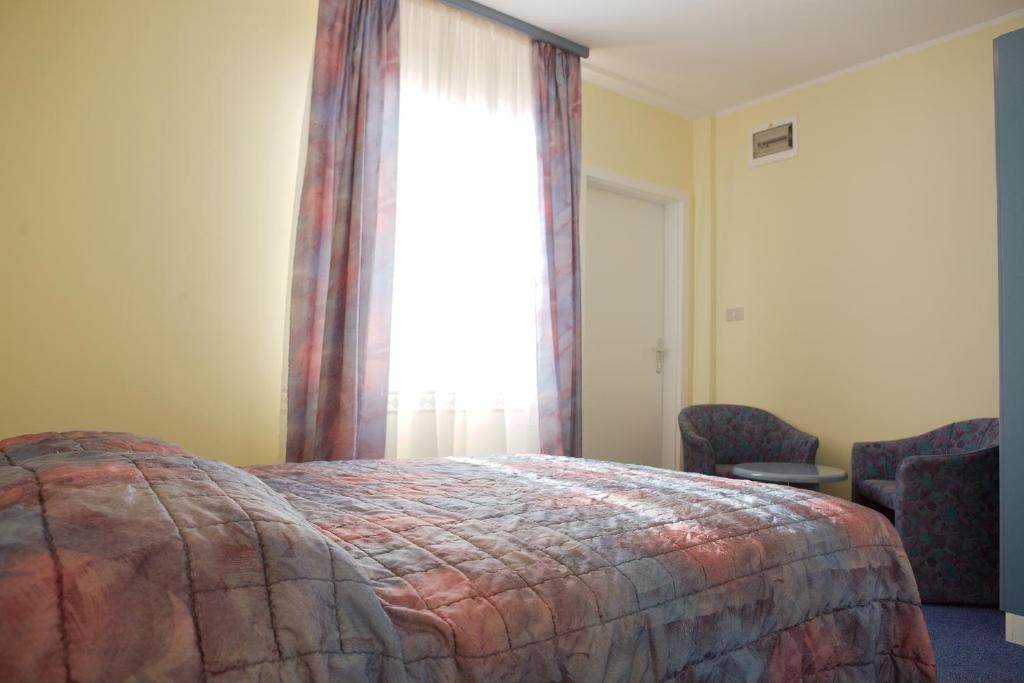 Garni Hotel Siesta Nova Gorica Room photo